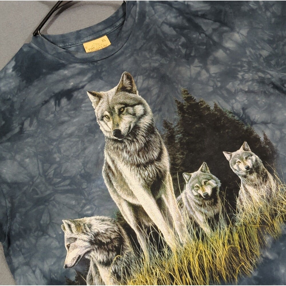 The Mountain VTG T-Shirt Men's XL Blue Wolf Logo Yellowstone Cotton Wildlife Y2K